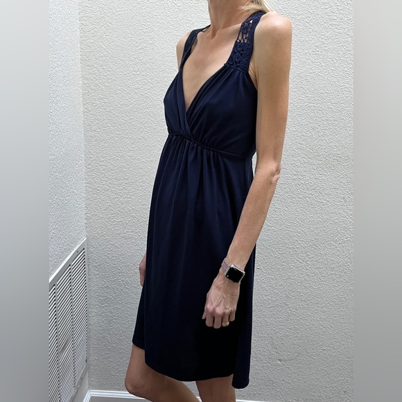 Romy | Blue sundress with Plunging neckline and crochet back - Picture 2 of 9